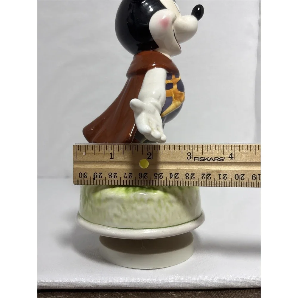Disney Mickey Mouse Musical Wind Up The San Francisco Music Box Company / Schmid